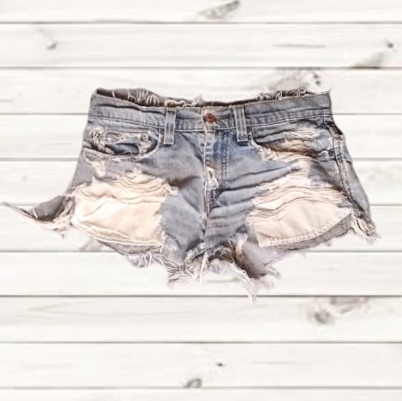 vintage levi cut off denim shorts